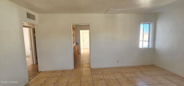 3520 S Lundy Avenue, Tucson, AZ 85713