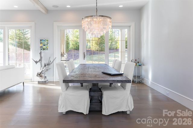 93 Mirehouse Run, Asheville, NC 28803