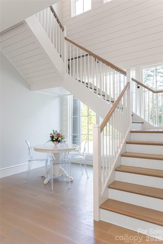 93 Mirehouse Run, Asheville, NC 28803