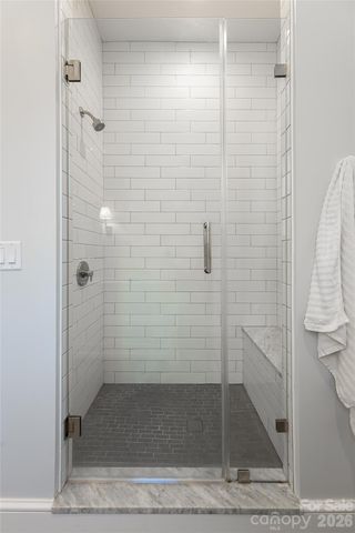 93 Mirehouse Run, Asheville, NC 28803