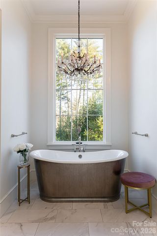 93 Mirehouse Run, Asheville, NC 28803