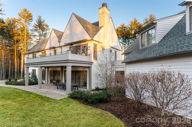 93 Mirehouse Run, Asheville, NC 28803