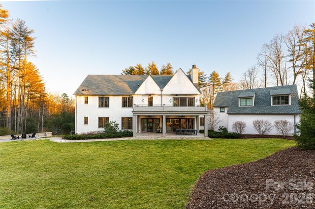 93 Mirehouse Run, Asheville, NC 28803