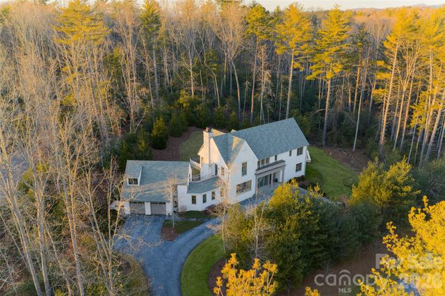 93 Mirehouse Run, Asheville, NC 28803