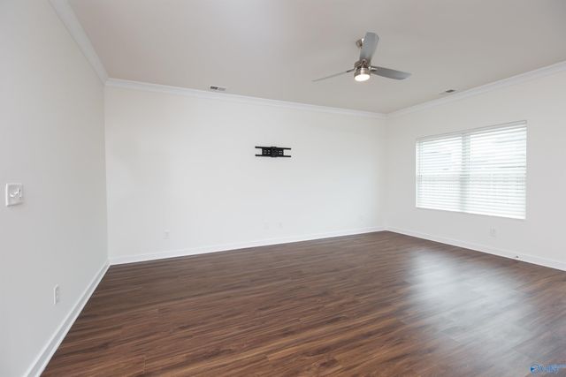 6028 Barringer Court NW, Huntsville, AL 35806