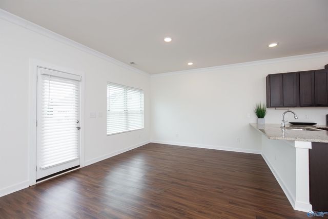 6028 Barringer Court NW, Huntsville, AL 35806