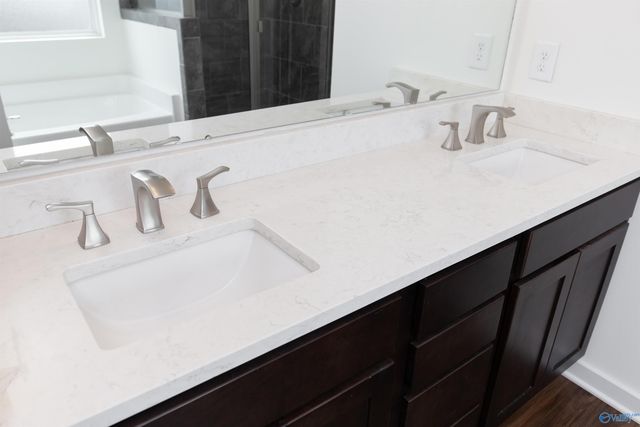 6028 Barringer Court NW, Huntsville, AL 35806