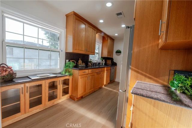 2129 W Cerritos, Anaheim, CA 92804