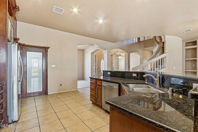 12921 FIRE FIGHTER Drive, El Paso, TX 79938