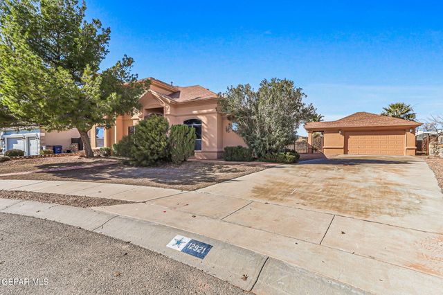 12921 FIRE FIGHTER Drive, El Paso, TX 79938