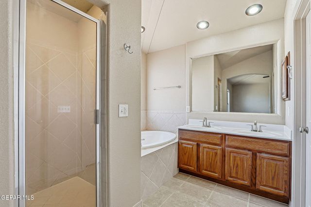 12921 FIRE FIGHTER Drive, El Paso, TX 79938