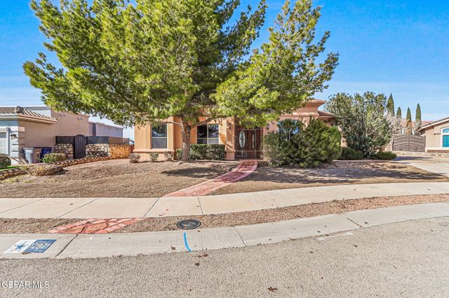 12921 FIRE FIGHTER Drive, El Paso, TX 79938