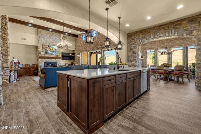 3166 Vista Favoloso, Reno, NV 89519