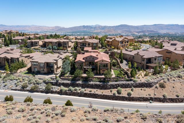 3166 Vista Favoloso, Reno, NV 89519