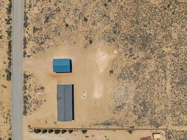 45 10th Avenue NE, Rio Rancho, NM 87144