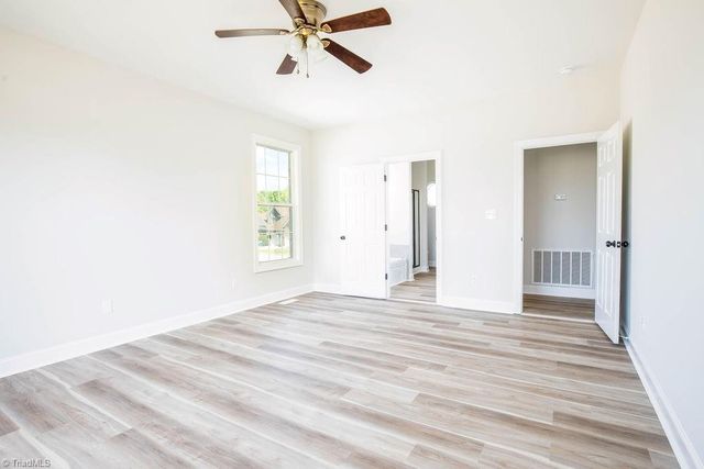 2007 Shady Oak Lane, Archdale, NC 27263