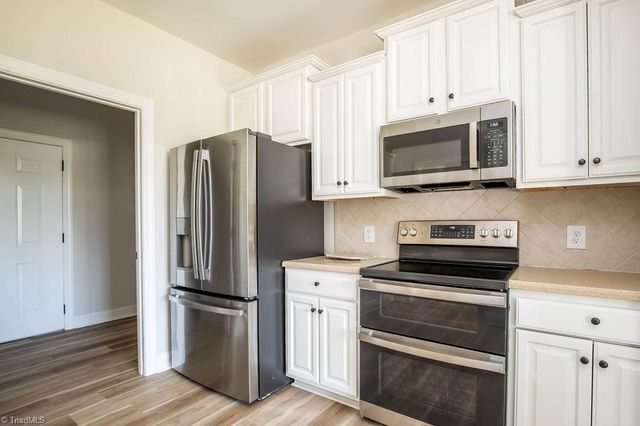 2007 Shady Oak Lane, Archdale, NC 27263