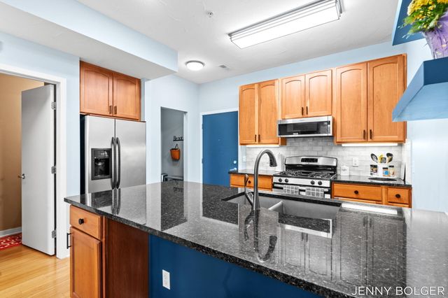 800 Livingston Avenue NE, Grand Rapids, MI 49503