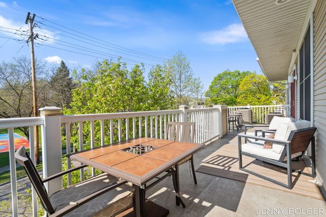800 Livingston Avenue NE, Grand Rapids, MI 49503