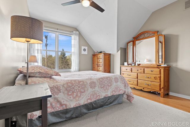 800 Livingston Avenue NE, Grand Rapids, MI 49503