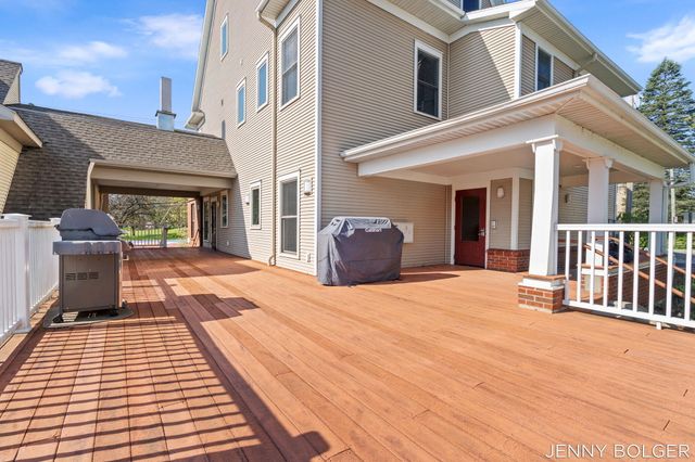 800 Livingston Avenue NE, Grand Rapids, MI 49503
