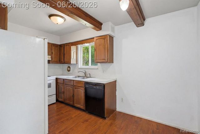 1699 Ditty Road, Kimball, MI 48074