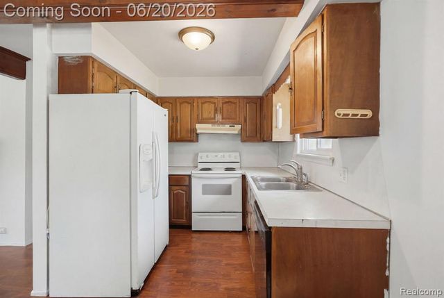1699 Ditty Road, Kimball, MI 48074
