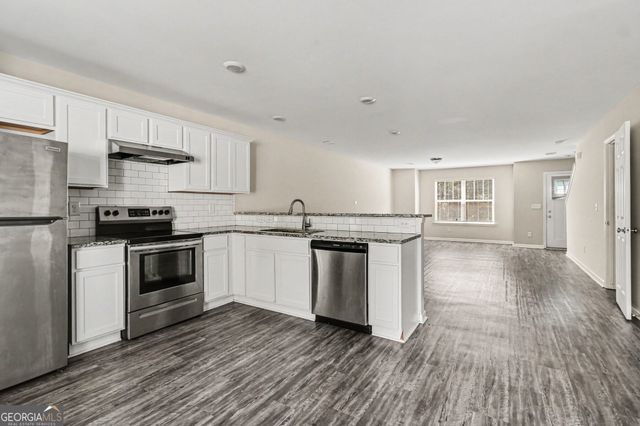720 Keeshono Street, Union City, GA 30291