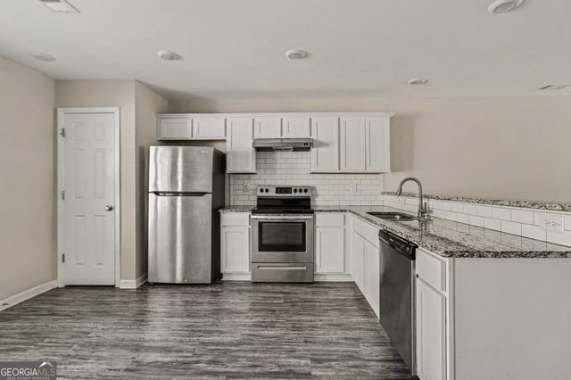 720 Keeshono Street, Union City, GA 30291