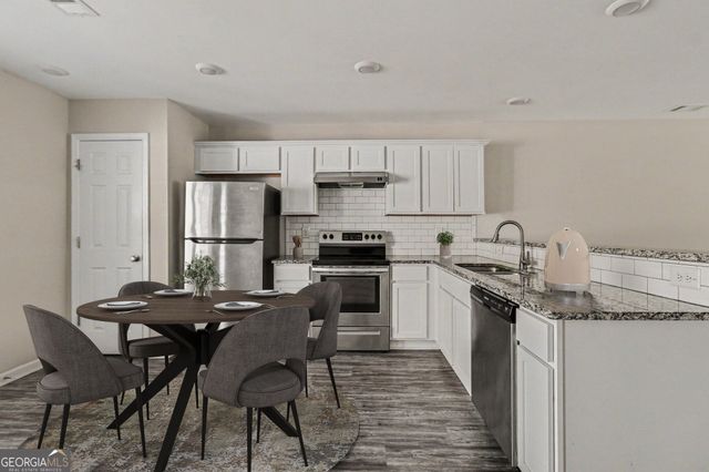 720 Keeshono Street, Union City, GA 30291