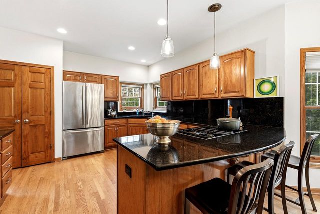 W72N509 Cider Mill COURT, Cedarburg, WI 53012