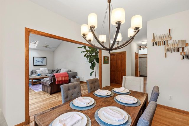 W72N509 Cider Mill COURT, Cedarburg, WI 53012