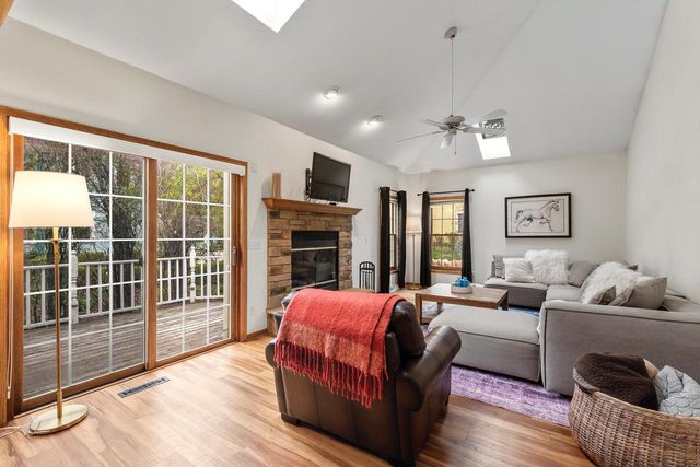 W72N509 Cider Mill COURT, Cedarburg, WI 53012