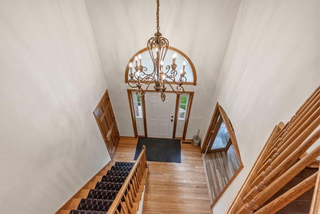 W72N509 Cider Mill COURT, Cedarburg, WI 53012