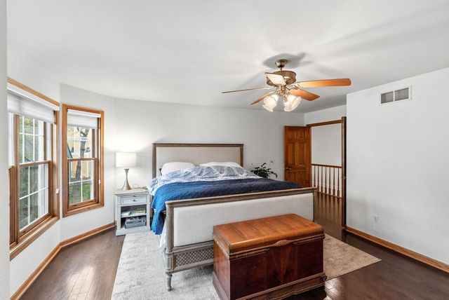 W72N509 Cider Mill COURT, Cedarburg, WI 53012
