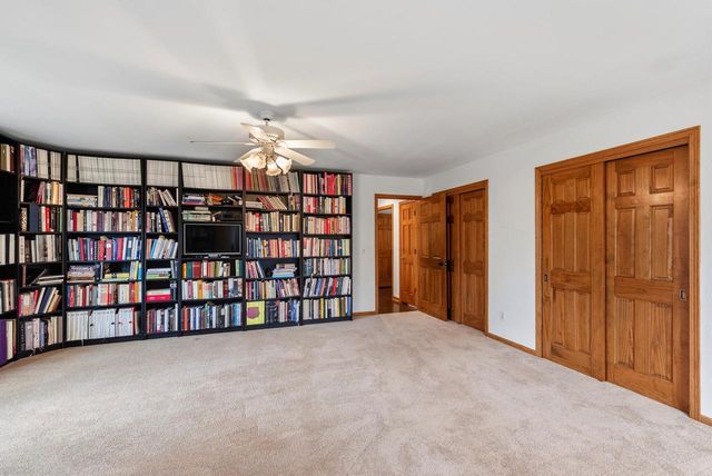 W72N509 Cider Mill COURT, Cedarburg, WI 53012