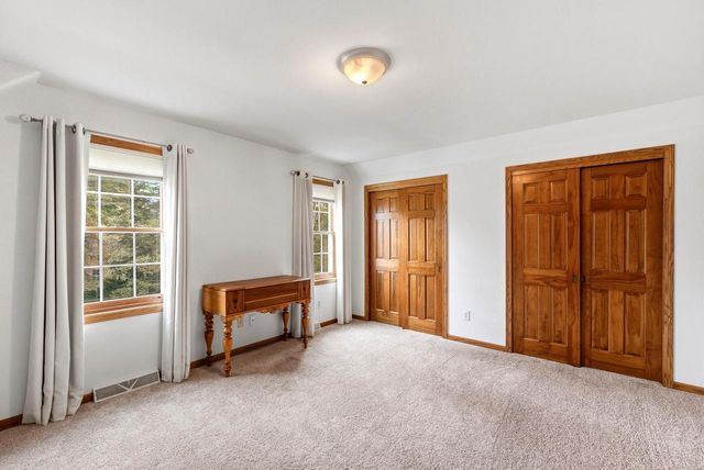 W72N509 Cider Mill COURT, Cedarburg, WI 53012