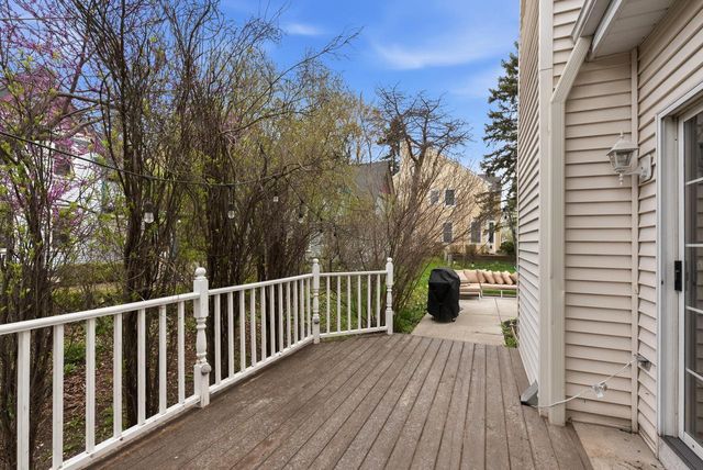 W72N509 Cider Mill COURT, Cedarburg, WI 53012