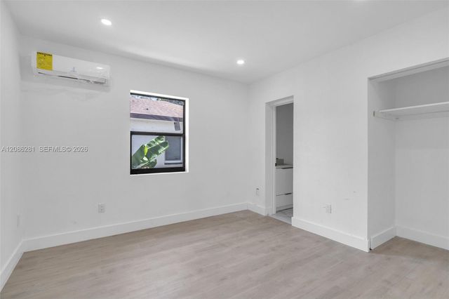 2121 NW 86th Terrace, Miami, FL 33147