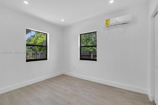 2121 NW 86th Terrace, Miami, FL 33147