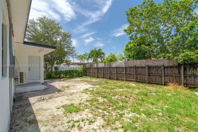 2121 NW 86th Terrace, Miami, FL 33147
