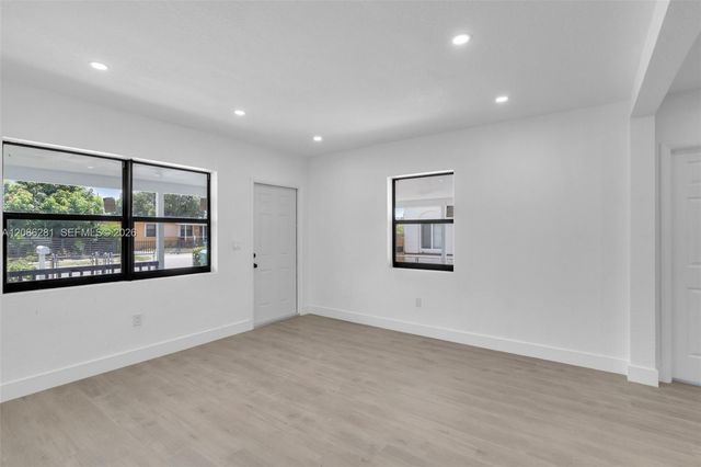 2121 NW 86th Terrace, Miami, FL 33147