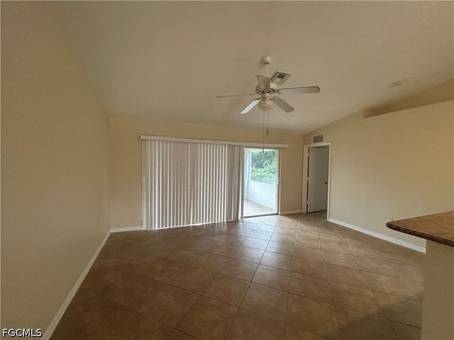 6012 Thrush AVE, Fort Myers, FL 33905