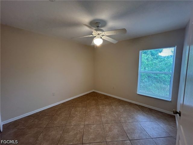 6012 Thrush AVE, Fort Myers, FL 33905