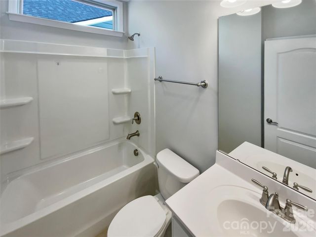 658 Birchway Drive, Fort Mill, SC 29715