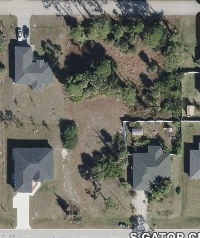 1517 S Gator CIR, CAPE CORAL, FL 33909 — photo 2