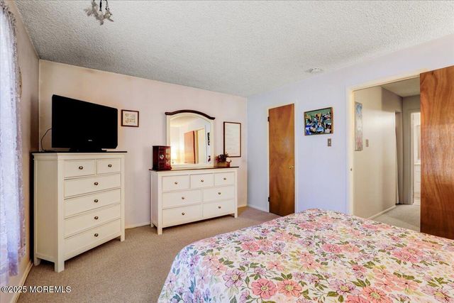 18 Northrup Drive 201, Brick, NJ 08724