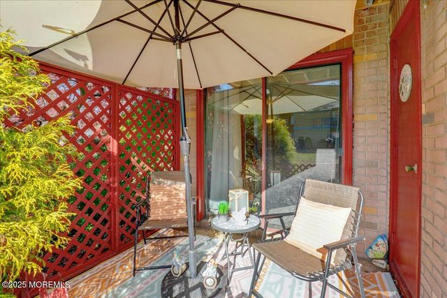 18 Northrup Drive 201, Brick, NJ 08724