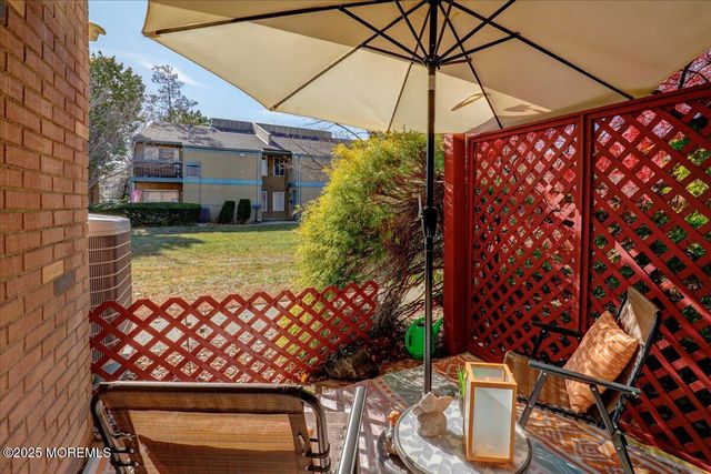 18 Northrup Drive 201, Brick, NJ 08724