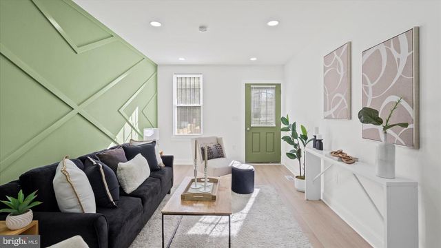 725 E 20TH ST, Baltimore, MD 21218